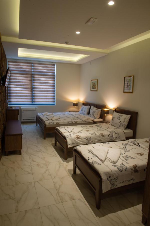 Hotel Zoo Misic Prenociste Vranje Esterno foto
